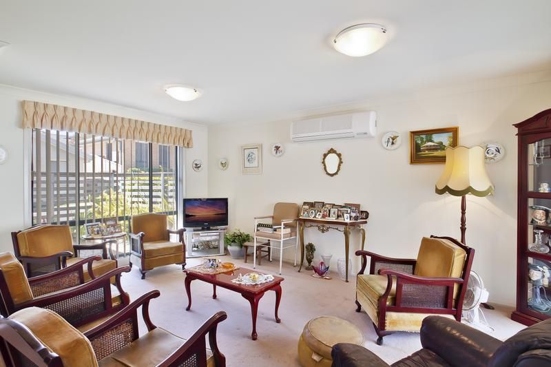 14 Breeze Court, WHITEBRIDGE NSW 2290, Image 2