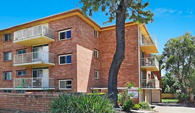2 bedrooms Apartment / Unit / Flat in 17/172 Brunker Road ADAMSTOWN NSW, 2289