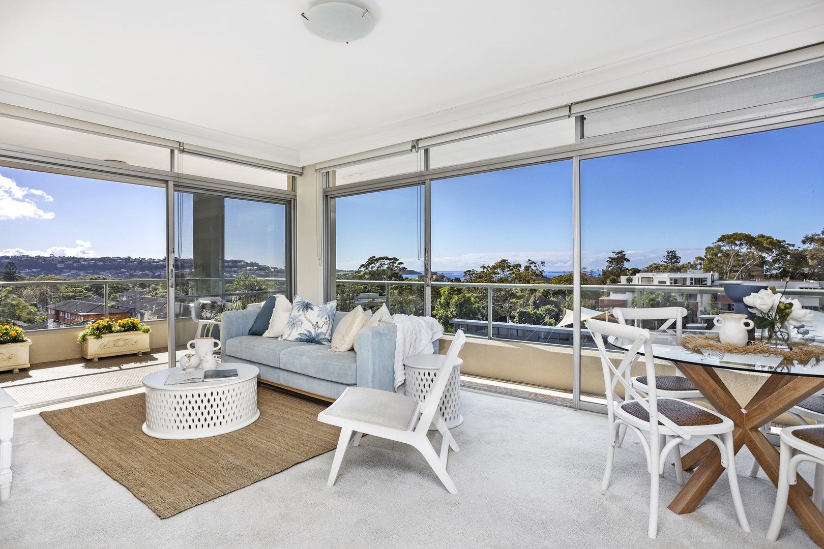 2 bedrooms Apartment / Unit / Flat in 15/53 Oaks Avenue DEE WHY NSW, 2099