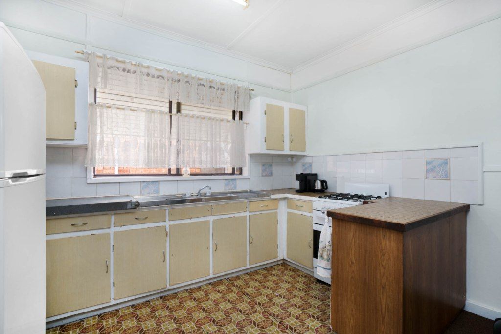 49 Lansdowne Street, Merrylands NSW 2160, Image 2