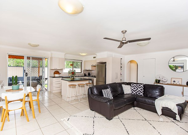 2/6 Shearwater Parade, Tweed Heads NSW 2485