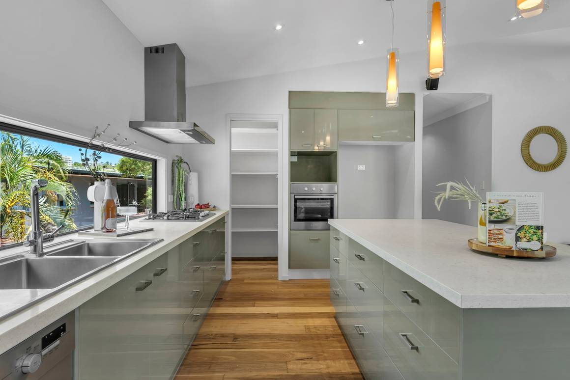 81 Indooroopilly Road Taringa 4068 - Image 5