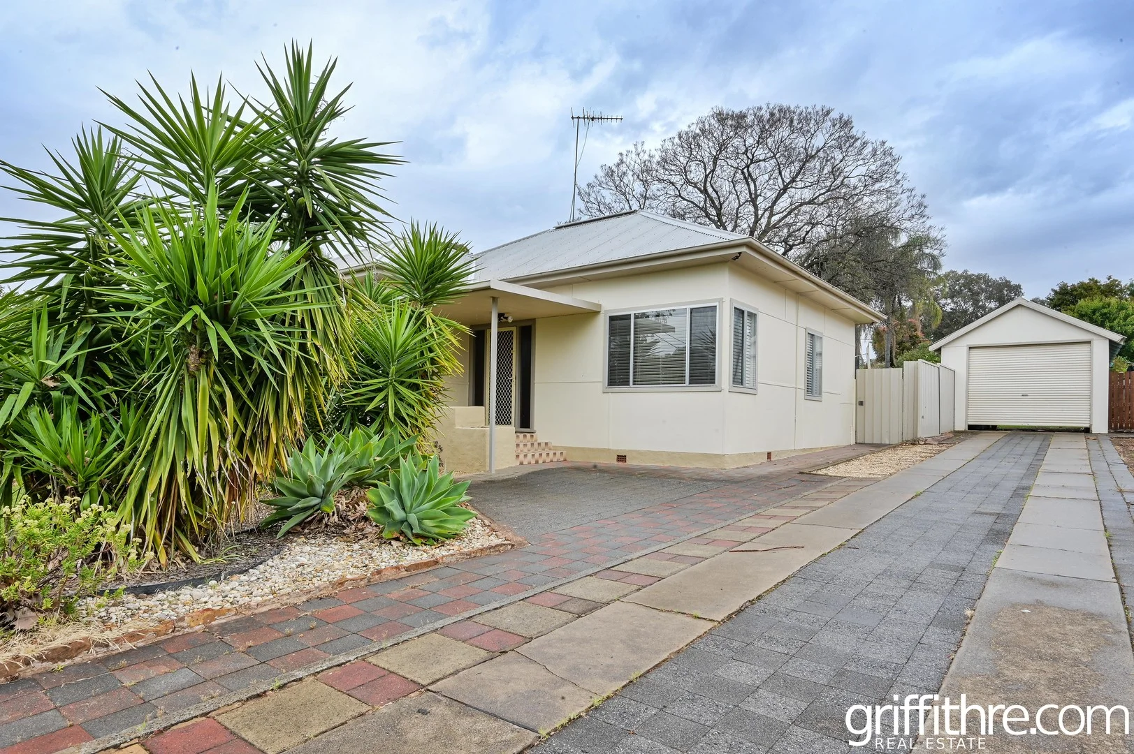 Primary image of 129 Macarthur Street, Griffith NSW 2680