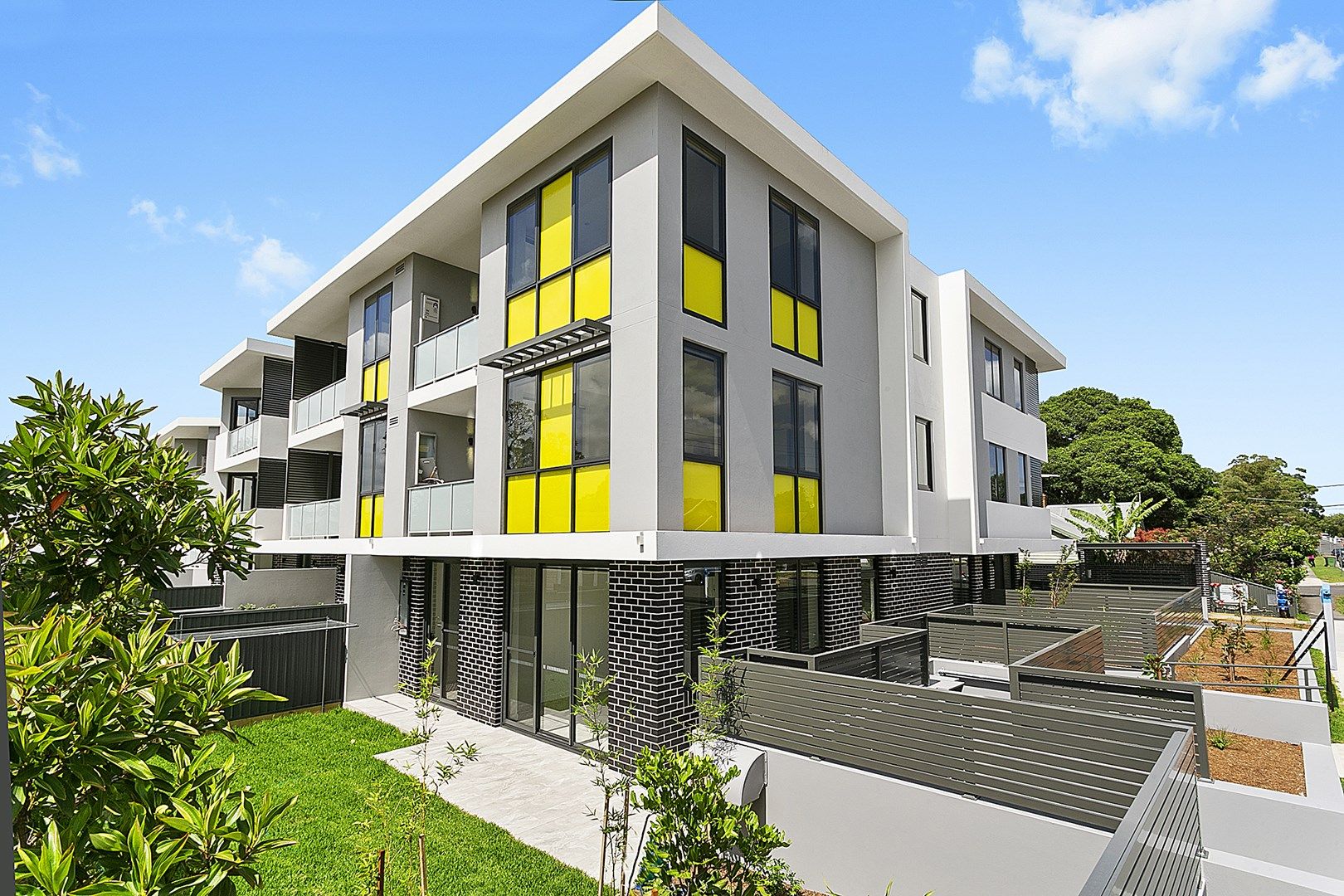 2 bedrooms Apartment / Unit / Flat in 27/60-62 Thomas Street PARRAMATTA NSW, 2150