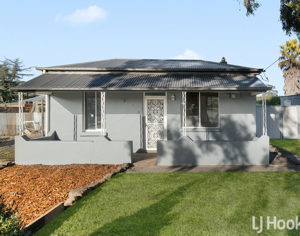 4 Bant Street, Bathurst NSW 2795