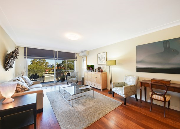 2/1 Queen Street, Mosman NSW 2088