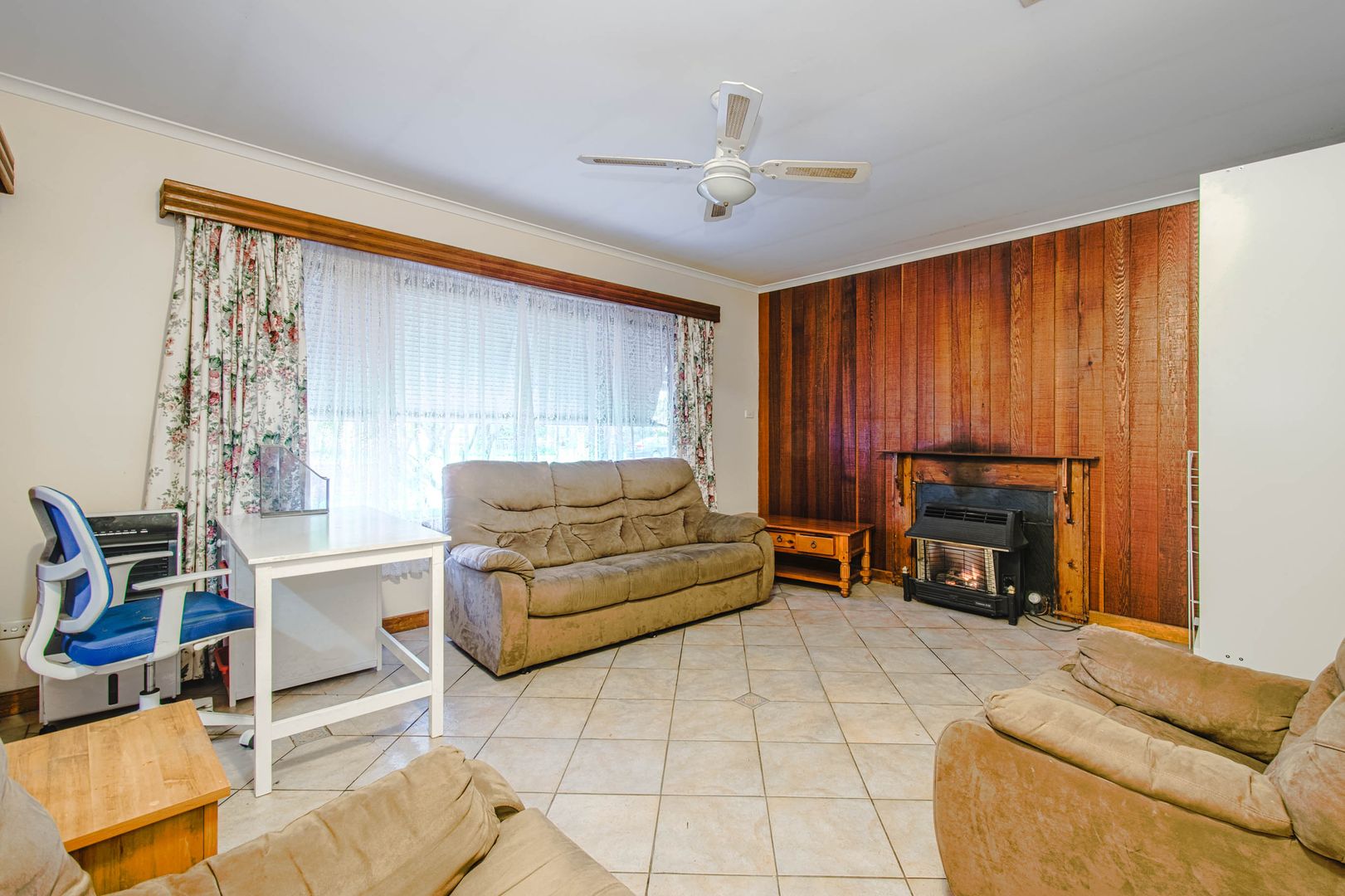 17 Douglas Road, Salisbury East SA 5109, Image 2