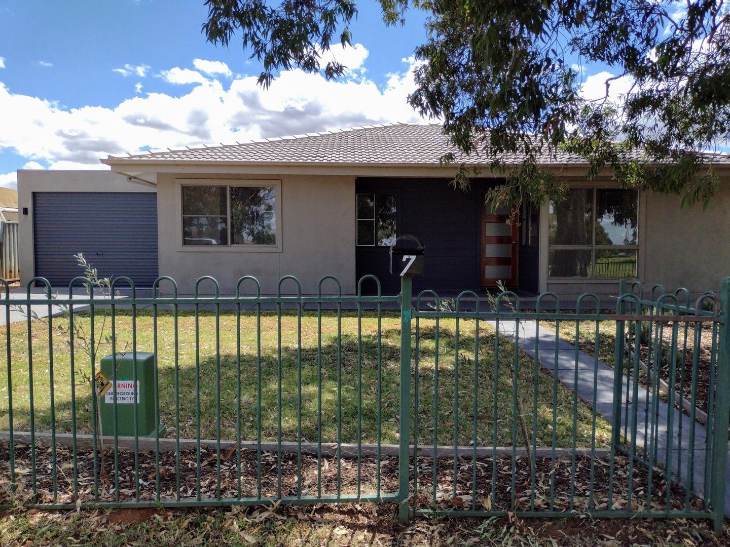 4 bedrooms House in 7 Spears Drive DUBBO NSW, 2830