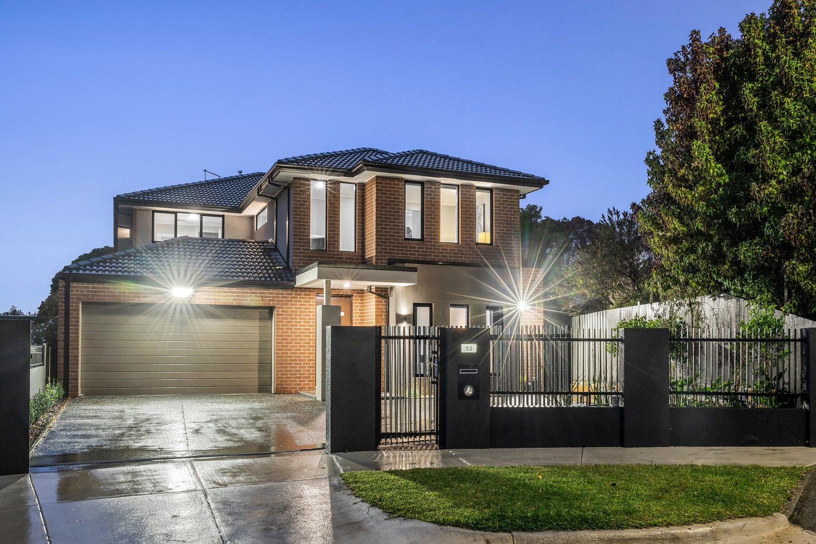 Sold 13 Houston Court Box Hill South VIC 3128 on 27 May 2023