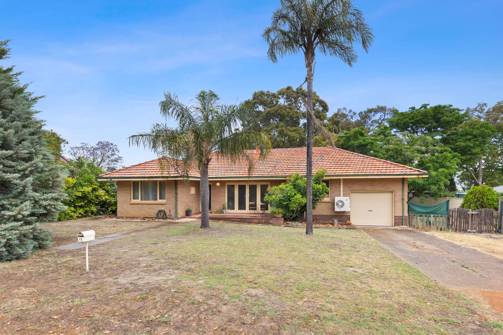 25 East Terrace, Kalamunda WA 6076, Image 2