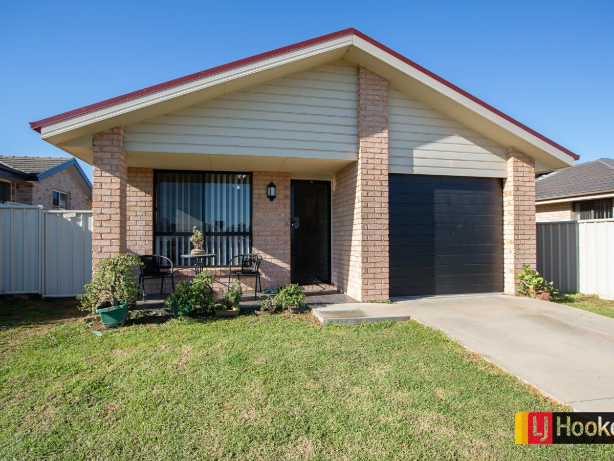 13a Lilly Pilly Court, Oxley Vale NSW 2340, Image 1