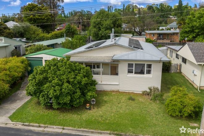 Picture of 10 Belle Avenue, ARMIDALE NSW 2350