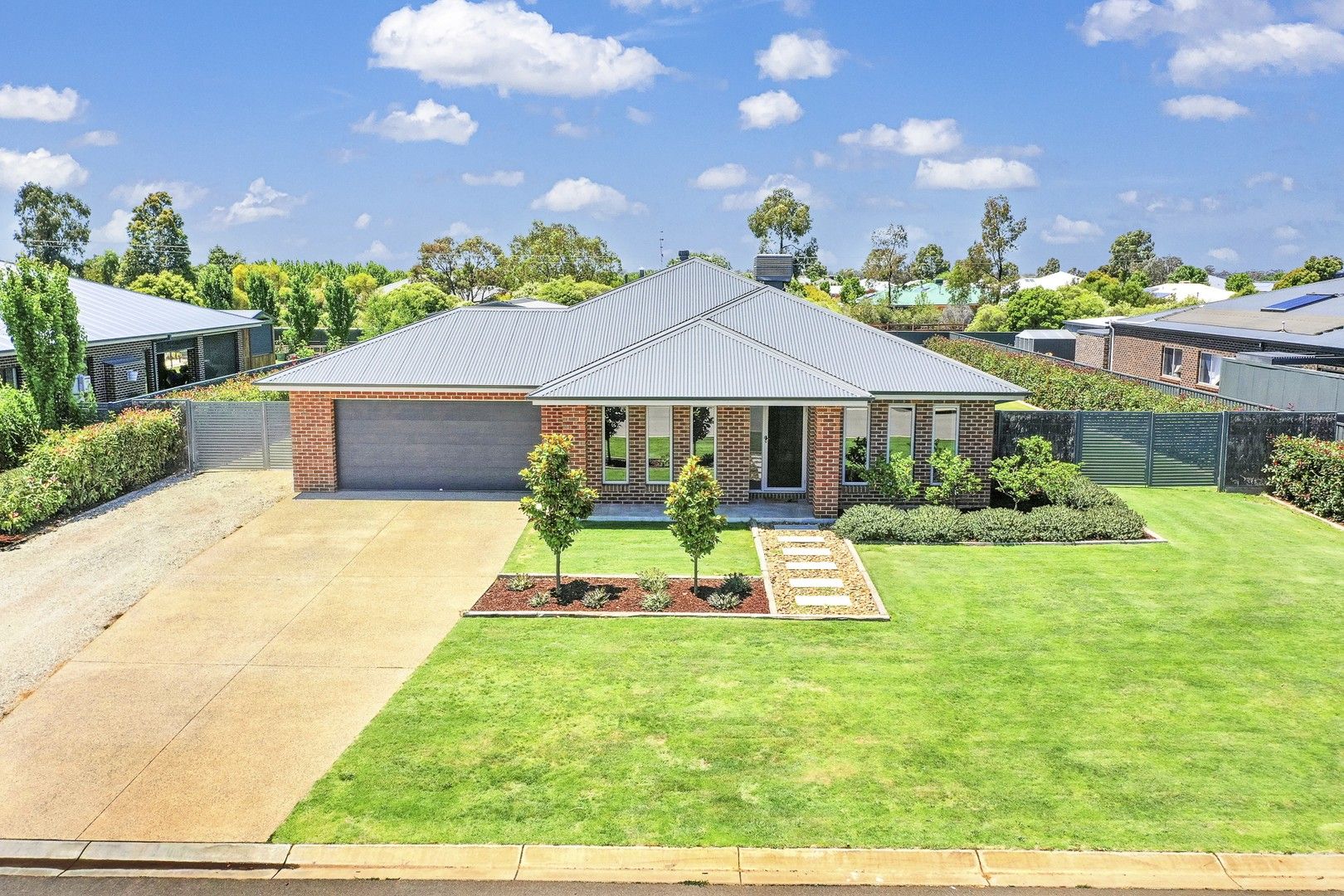 4 bedrooms House in 39 Bottlebrush Drive MOAMA NSW, 2731