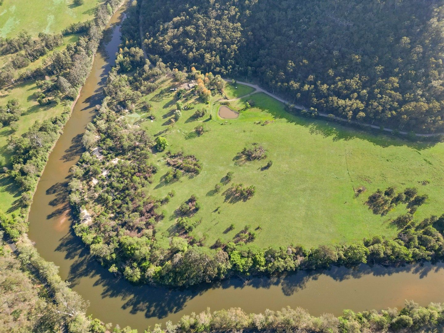 945 Settlers Rd, Central Macdonald NSW 2775, Image 0