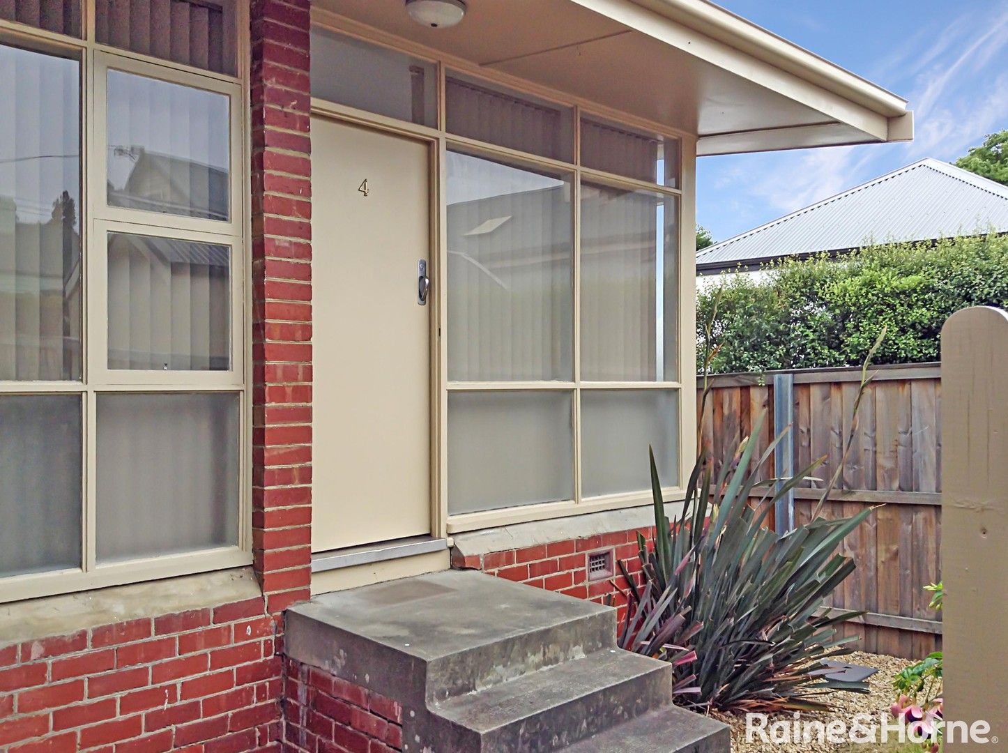 4/28A Roope Street, New Town TAS 7008, Image 0