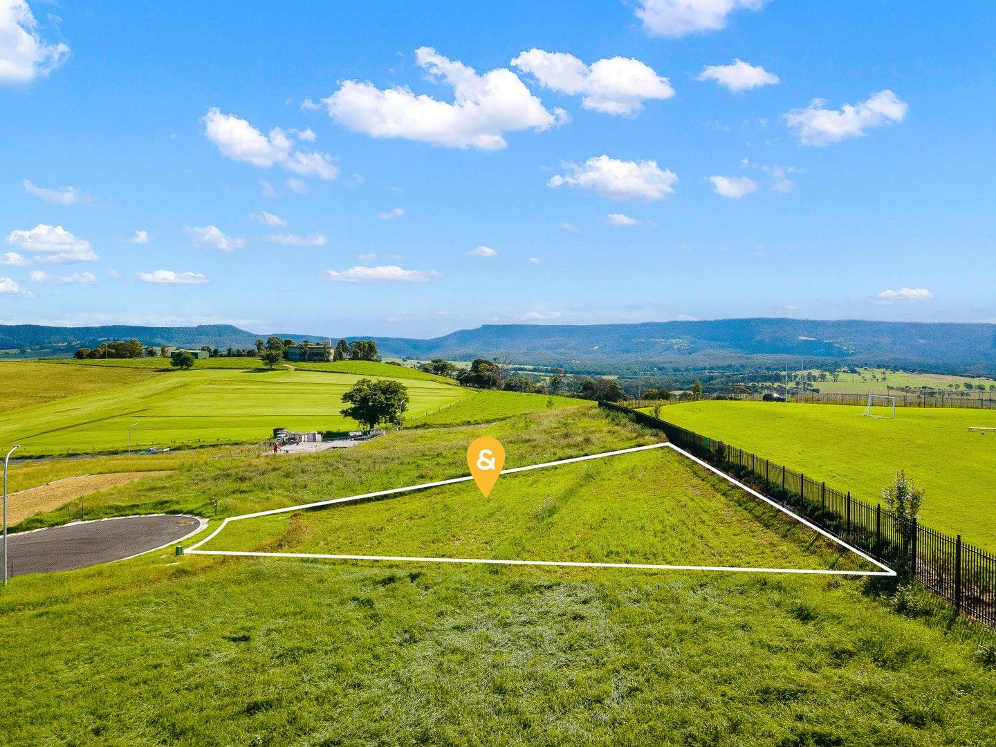 Vacant land in 12 (Lot 510) Hilder Close, MILTON NSW, 2538