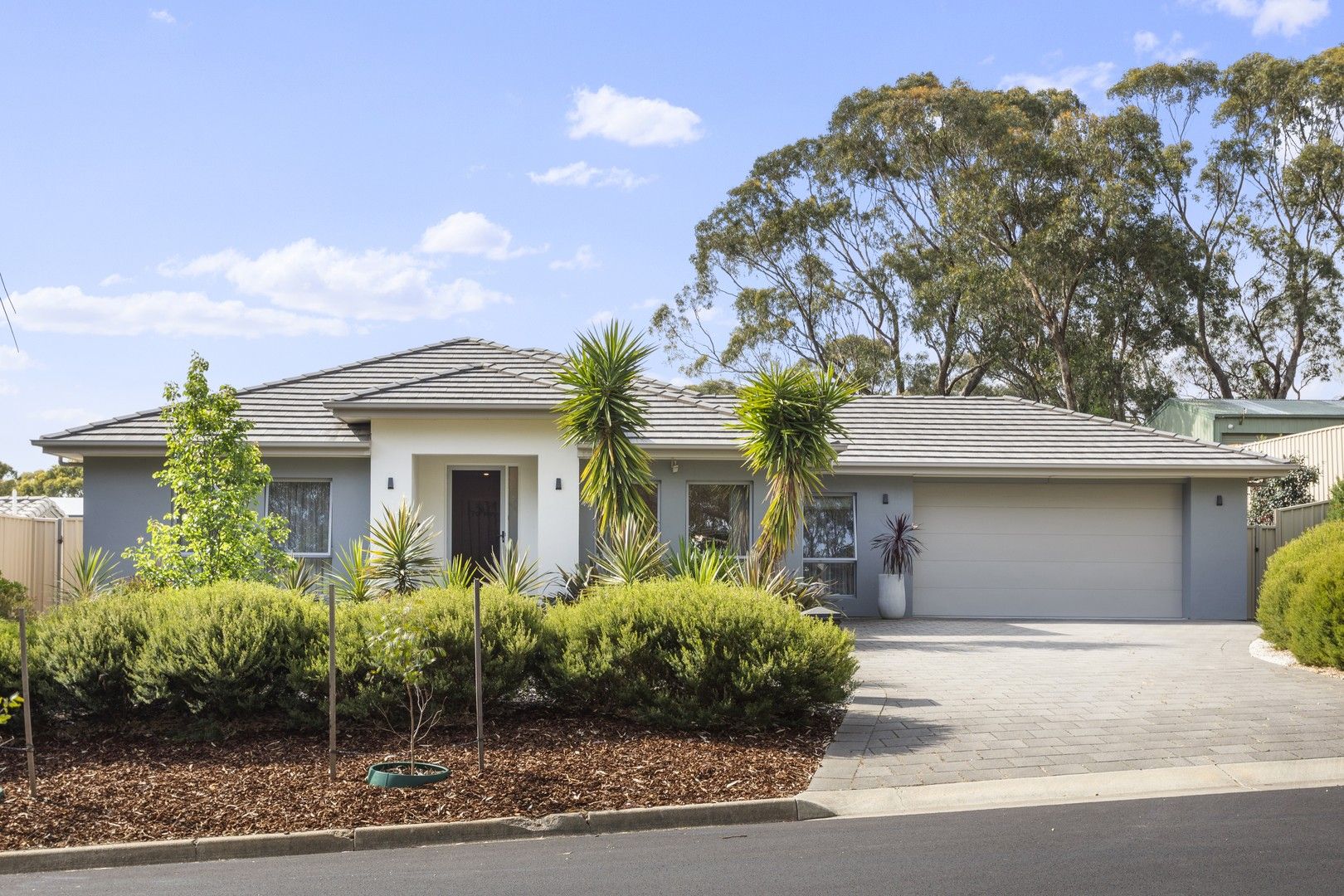 126 Gloucester Avenue, Belair SA 5052, Image 0