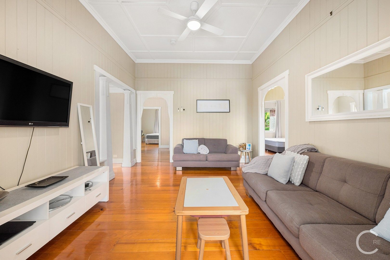 6 bedrooms House in 26 Bardsley Avenue GREENSLOPES QLD, 4120