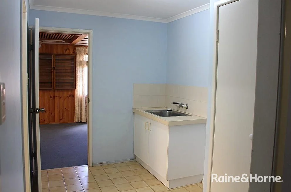 Additional image 12 of 25 Centenary Drive, Boyne Island QLD 4680