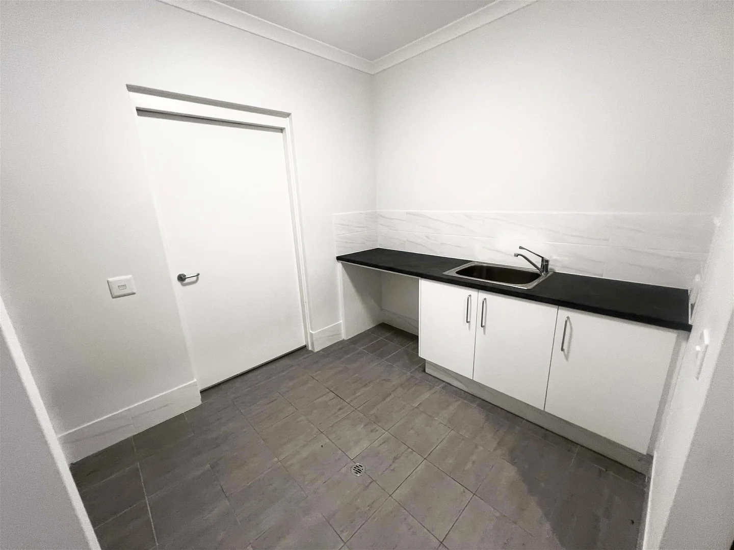 Additional image 9 of 11B Montsalvat Drive, Greenfields WA 6210