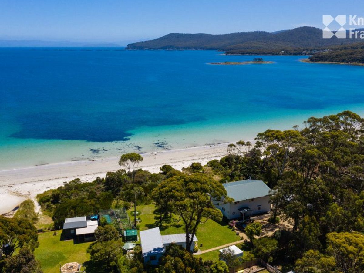 8 Harper Place, White Beach TAS 7184, Image 0