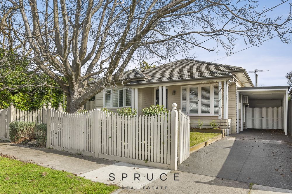 4 bedrooms House in 15 Seaton Road HIGHETT VIC, 3190
