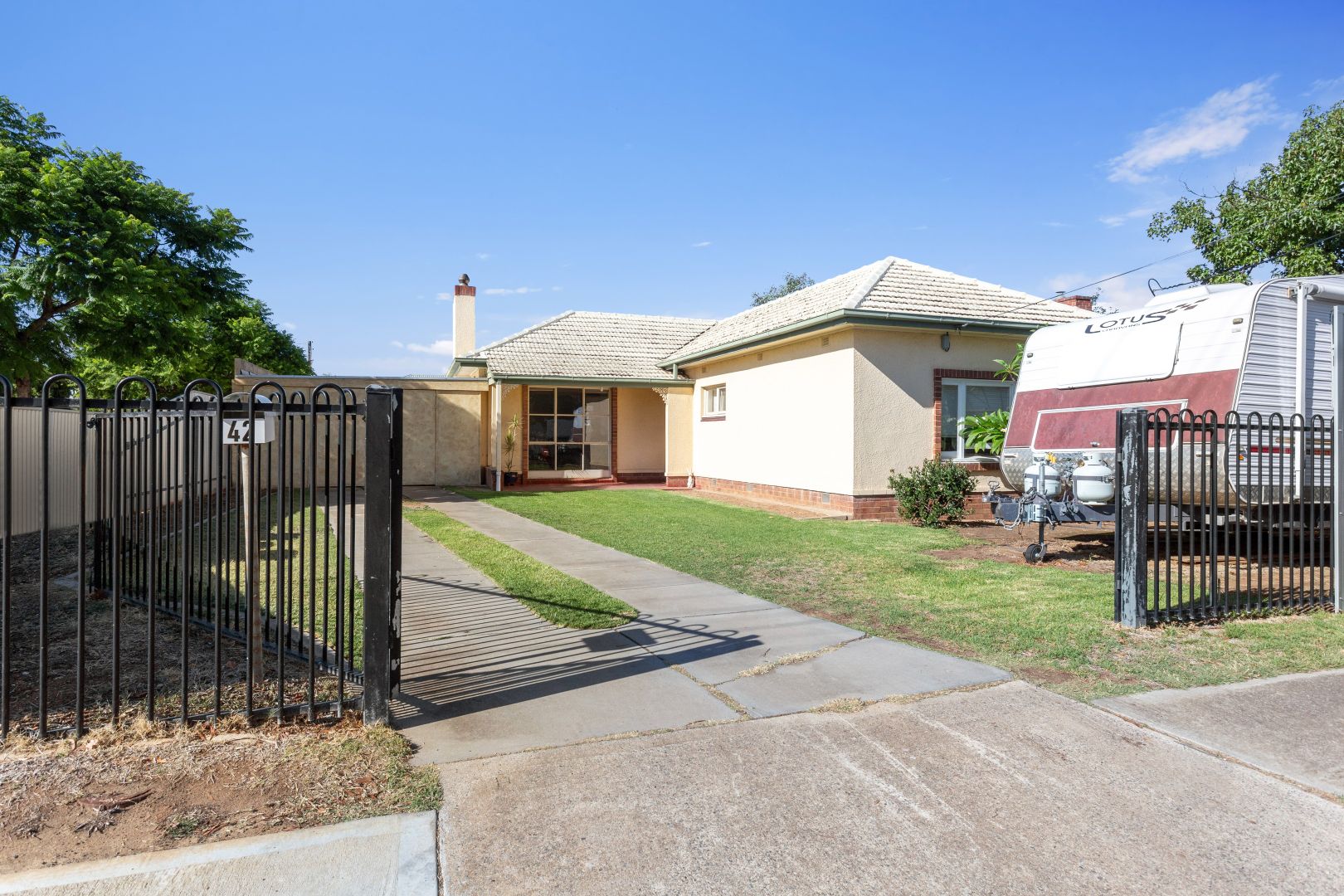 42 Stuart Road, South Plympton SA 5038 House For Rent Domain