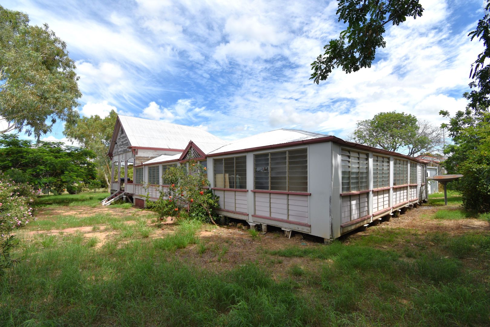 40 Gordon Street, Aramac QLD 4726, Image 2