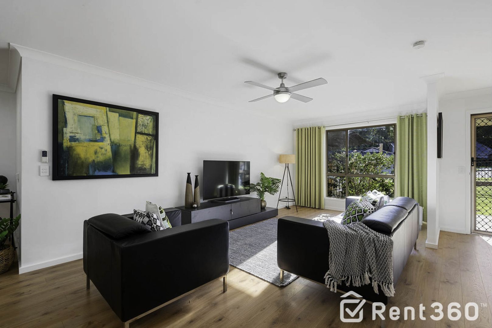 21 Alcott Court, Parkwood QLD 4214, Image 2