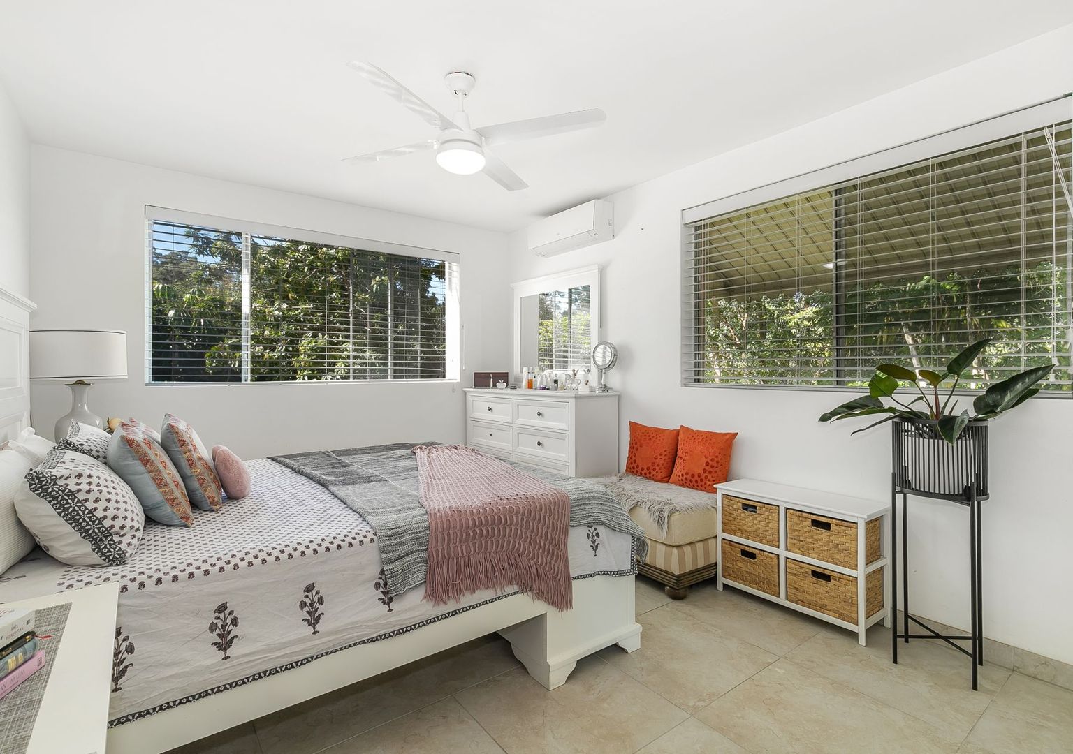 1/101 Harts Road, Indooroopilly QLD 4068, Image 2