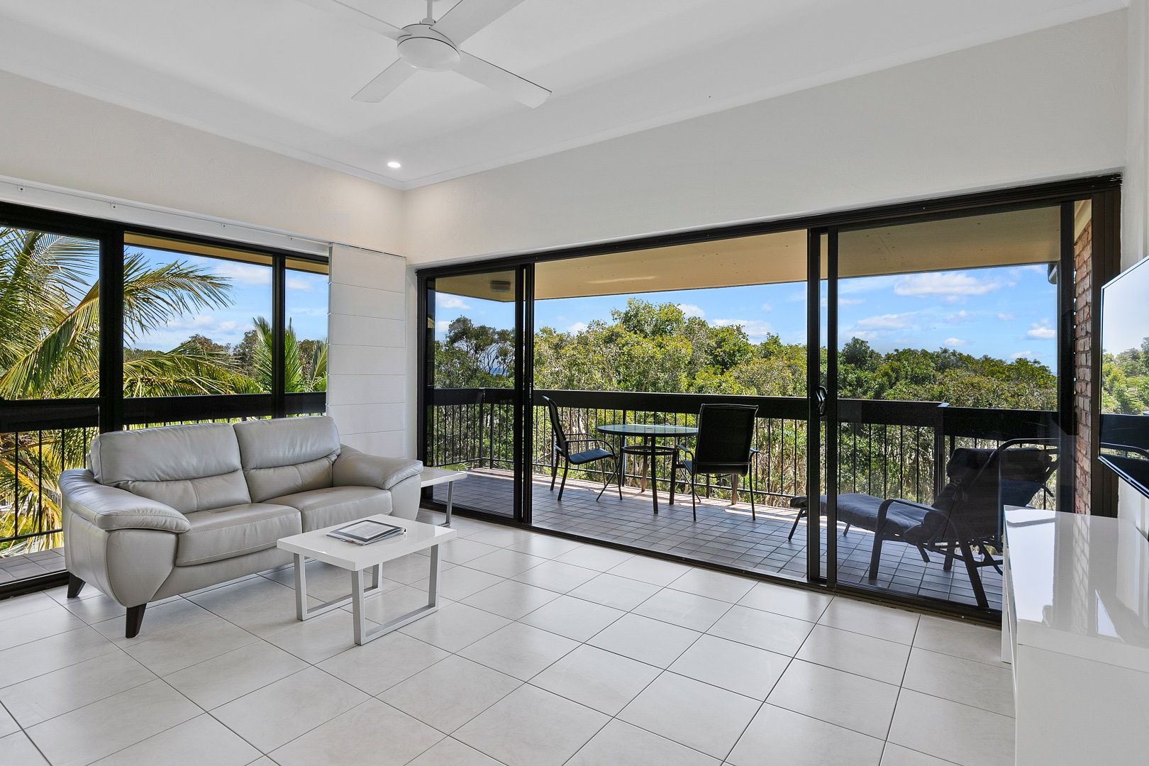 20/112 Dickson Way, Point Lookout QLD 4183, Image 2