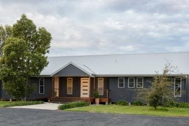 Picture of 93 Munnell St, GULARGAMBONE NSW 2828