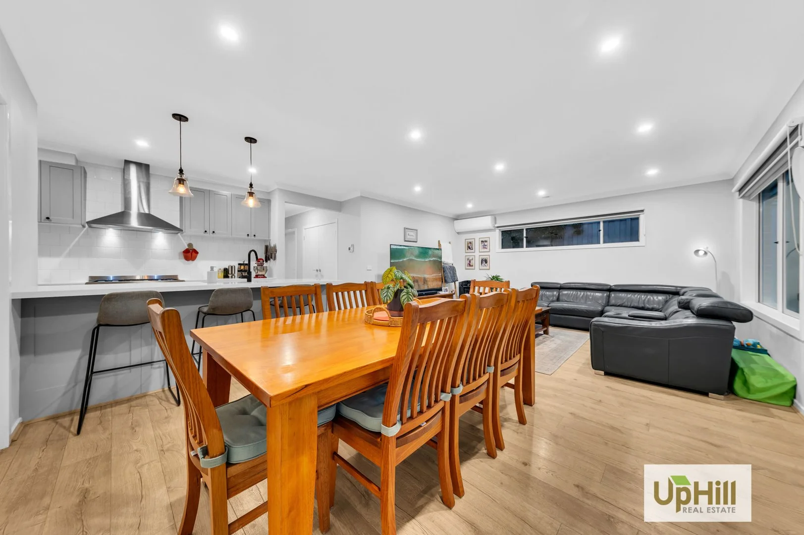 Additional image 11 of 14 Basalt Drive, Clyde North VIC 3978