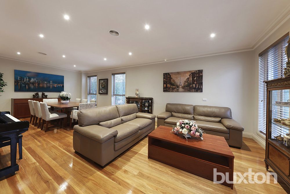 2 Mulsanne Lane, Bentleigh East VIC 3165, Image 1