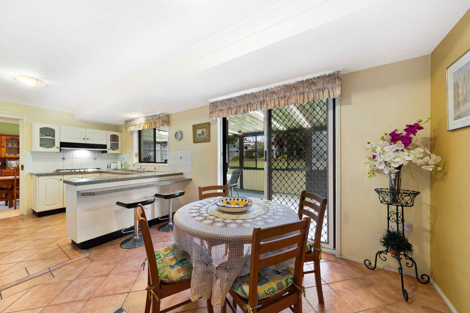 10 Patrick Street, Bateau Bay NSW 2261, Image 2