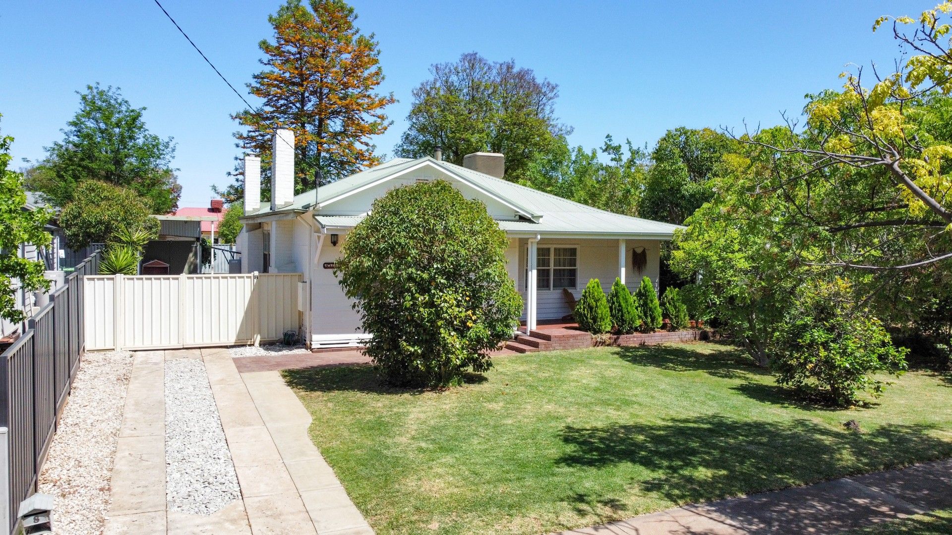 3 bedrooms House in 8 Wilson Street SWAN HILL VIC, 3585