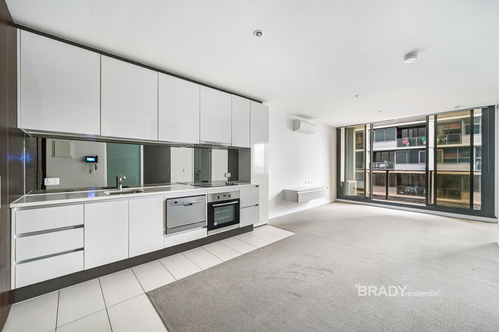 2 bedrooms Apartment / Unit / Flat in 4501/639 Lonsdale Street MELBOURNE VIC, 3000