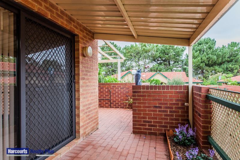 17/42 Gillett Drive, Kardinya WA 6163, Image 2