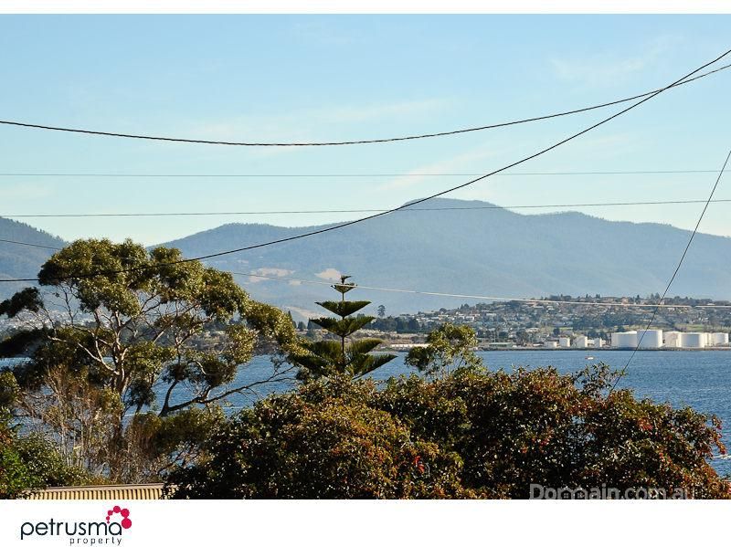 3/20 Topham Street, ROSE BAY TAS 7015, Image 2