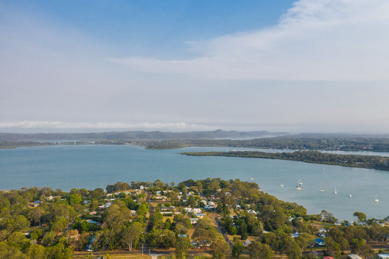 8 Brook Haven, Lamb Island QLD 4184, Image 2