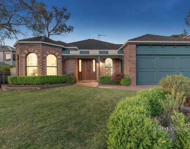 15 Patrick Court, Mitcham VIC 3132