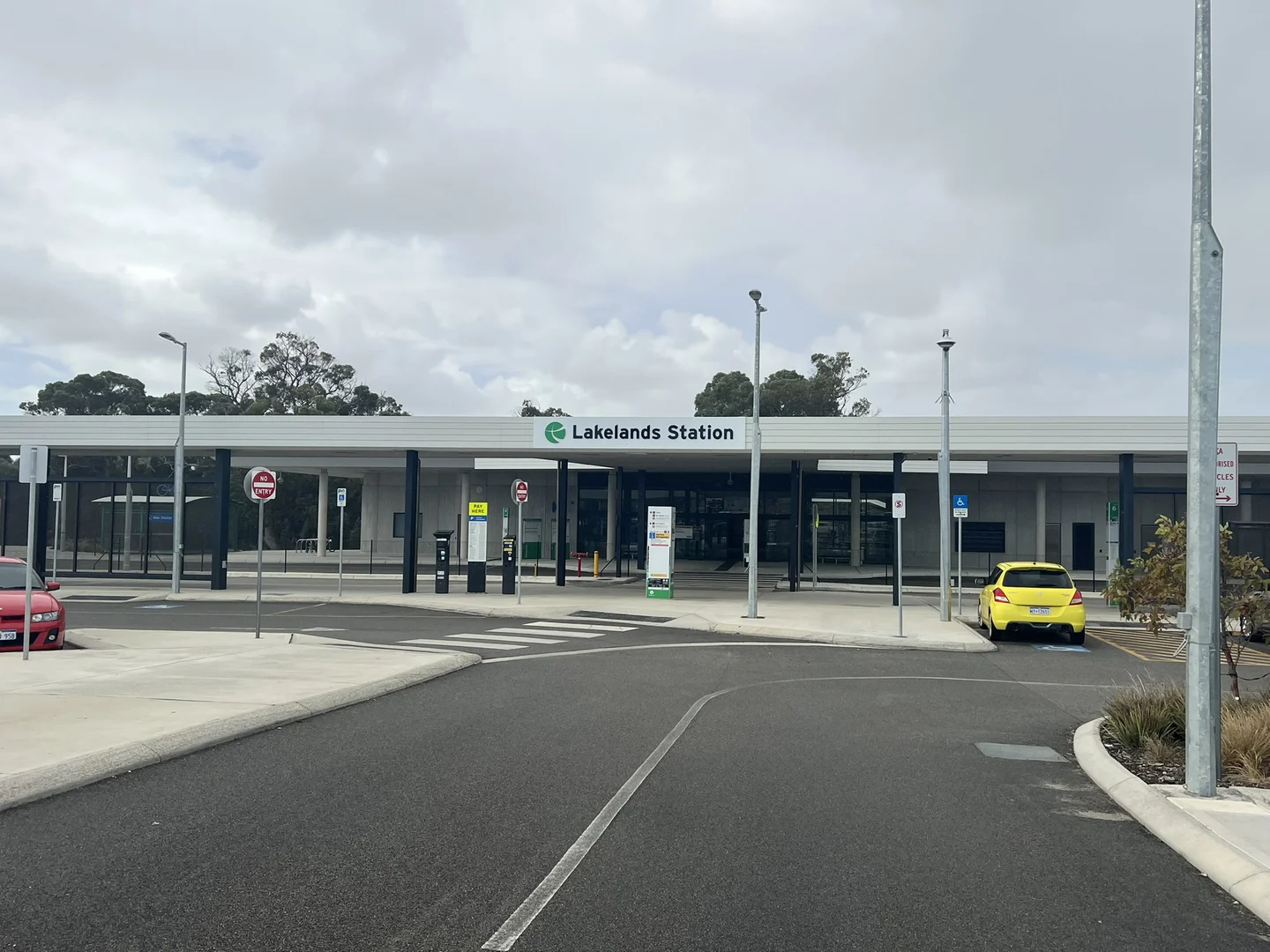 Additional image 3 of 189 Lake Valley Drive, Lakelands WA 6180