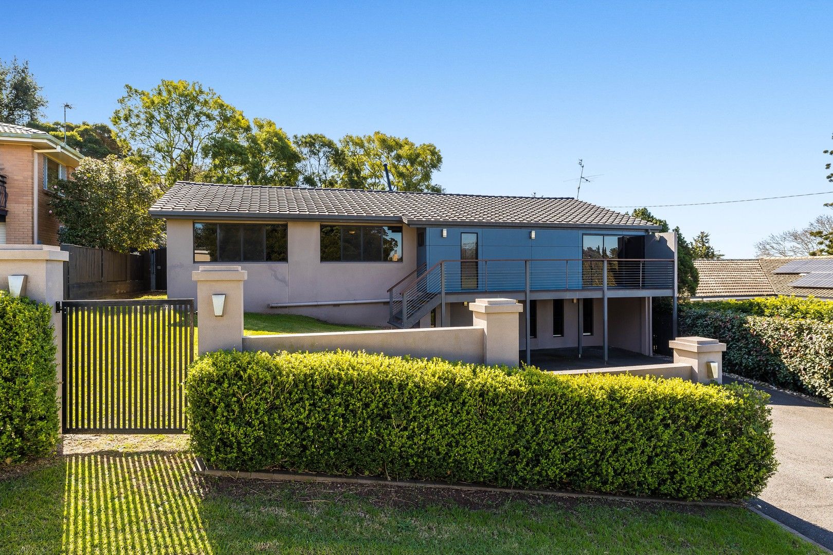 5 Barrymount Crescent, Mount Lofty QLD 4350, Image 0