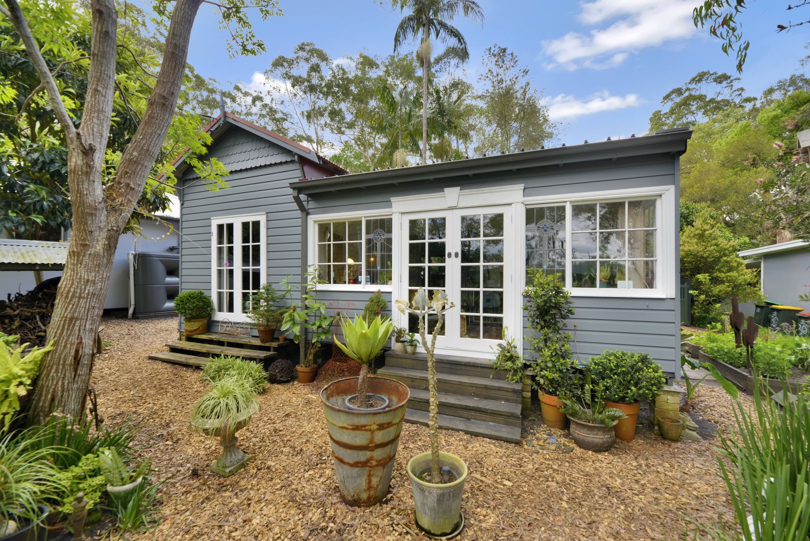 32 Grantham Crescent, Dangar Island Property History & Address