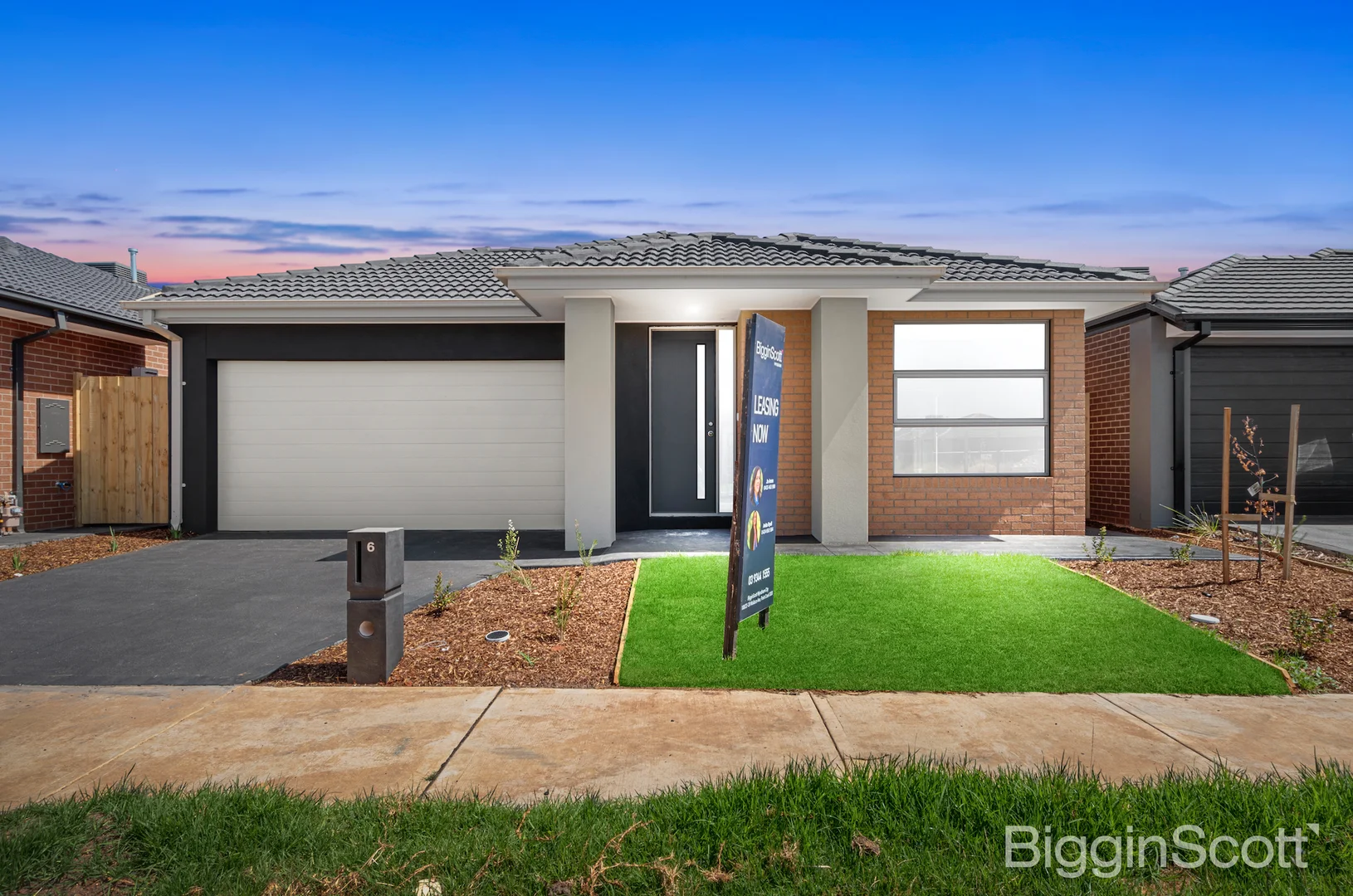 6 Loch Street, Thornhill Park VIC 3335