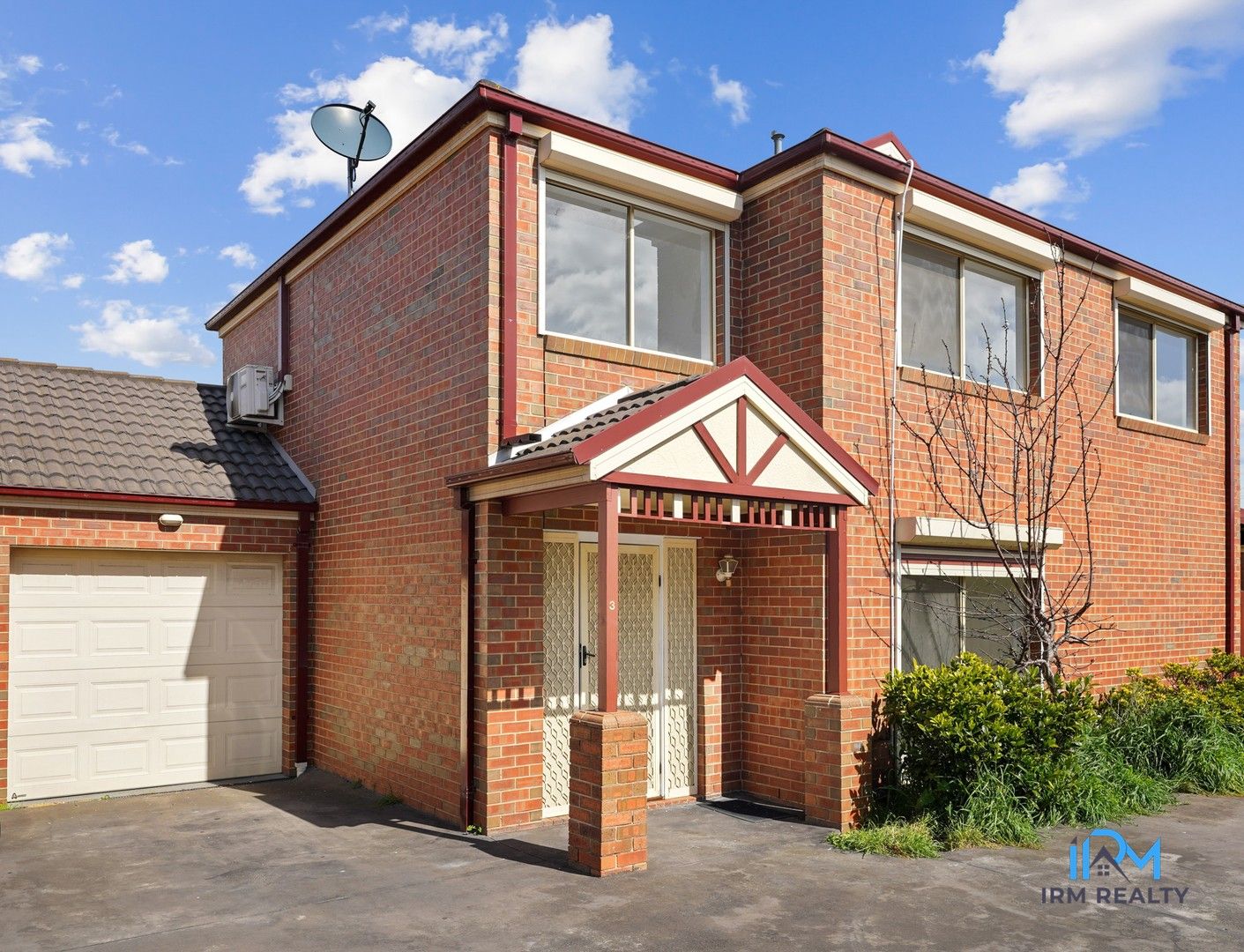 3 bedrooms Townhouse in 3/119 DUFFY STREET EPPING VIC, 3076