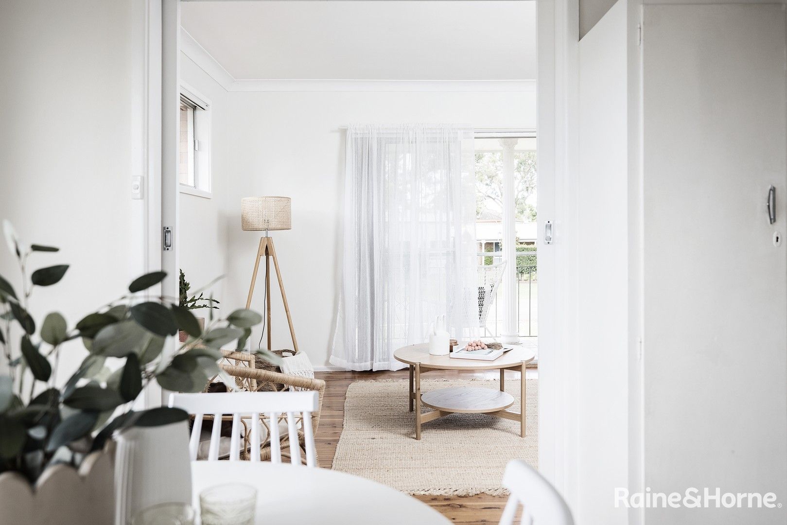 3 bedrooms House in 66 King Albert Avenue TANILBA BAY NSW, 2319