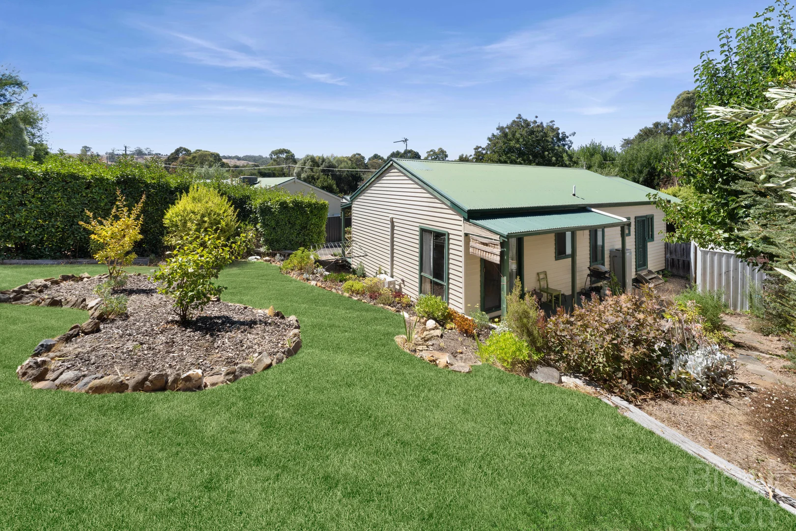 Additional image 6 of 1/11 Wynvale Rise, Hepburn VIC 3461