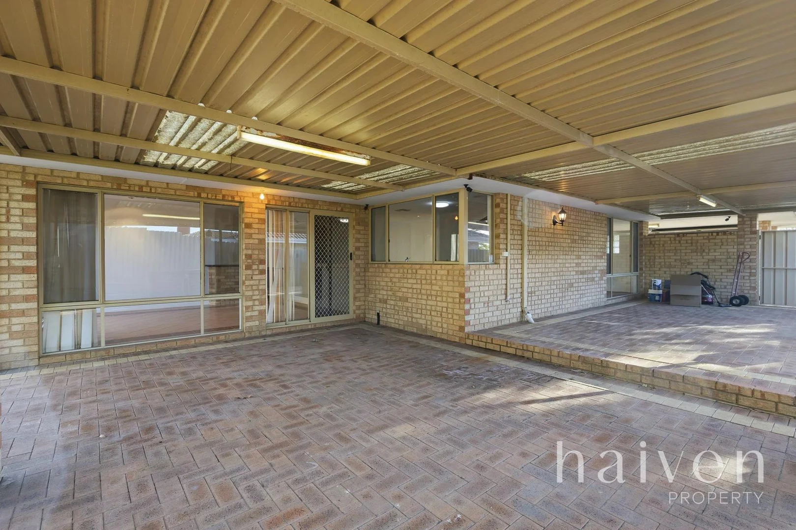 Additional image 28 of 2 Rambutan Place, South Lake WA 6164