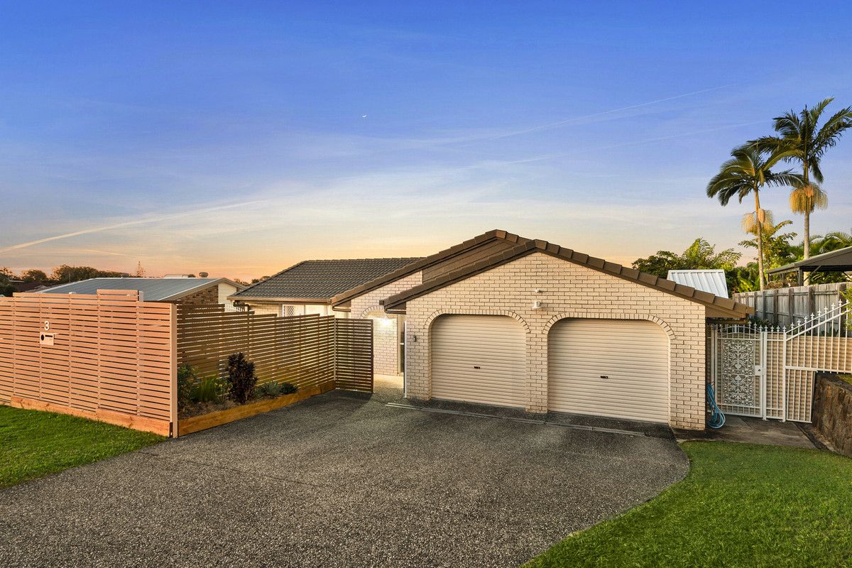 4 bedrooms House in 3 Riflebird Avenue AROONA QLD, 4551